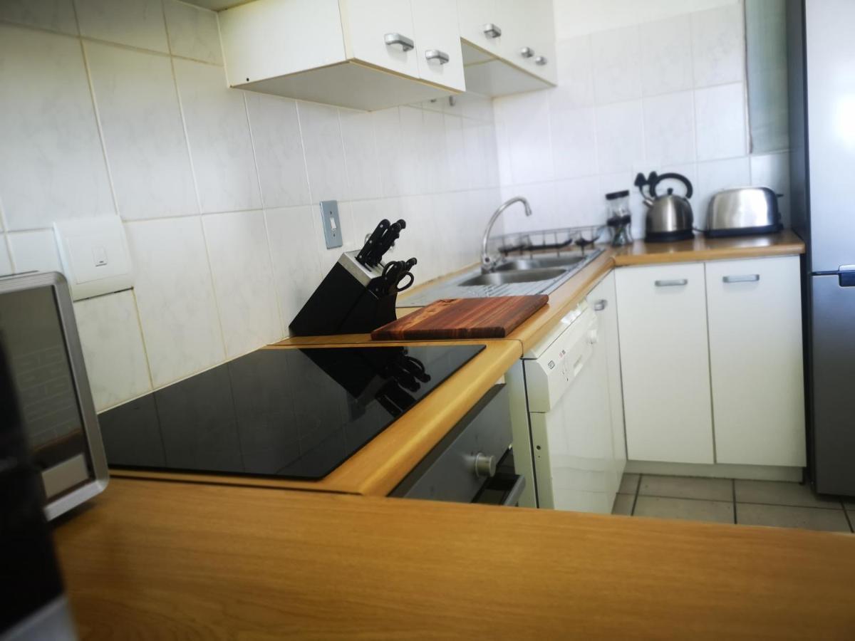 Cape Town Family Beachfront Apartment Leisure Bay Екстер'єр фото