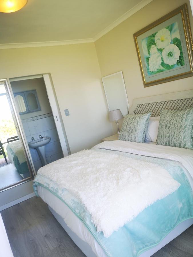 Cape Town Family Beachfront Apartment Leisure Bay Екстер'єр фото