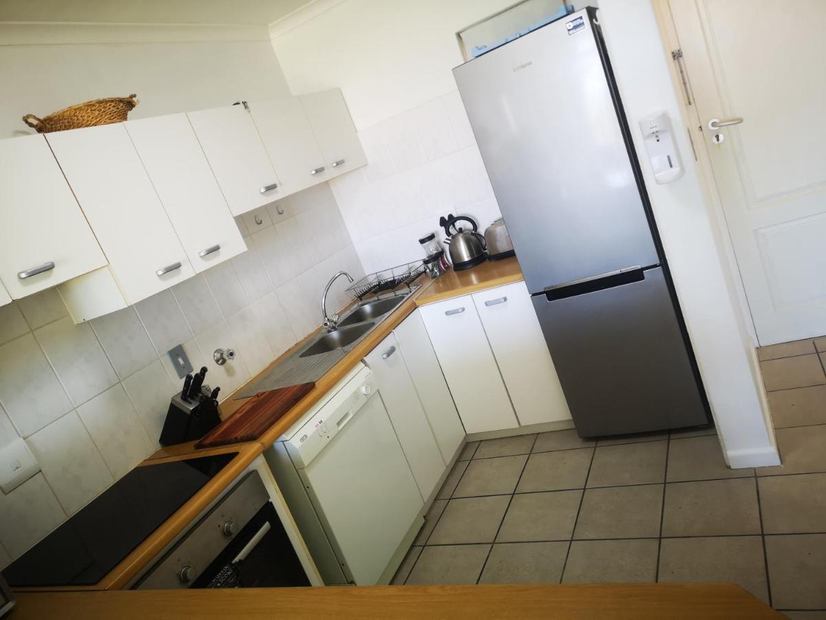 Cape Town Family Beachfront Apartment Leisure Bay Екстер'єр фото