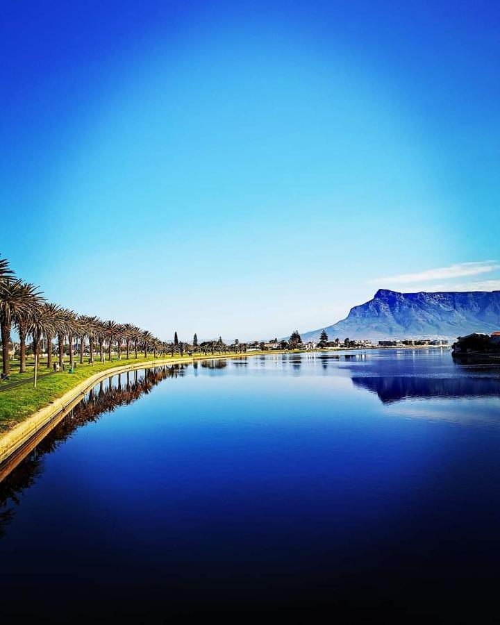 Cape Town Family Beachfront Apartment Leisure Bay Екстер'єр фото